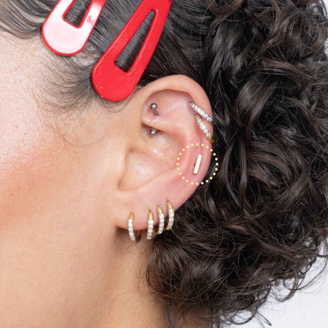 Classic Bar Flatback Stud