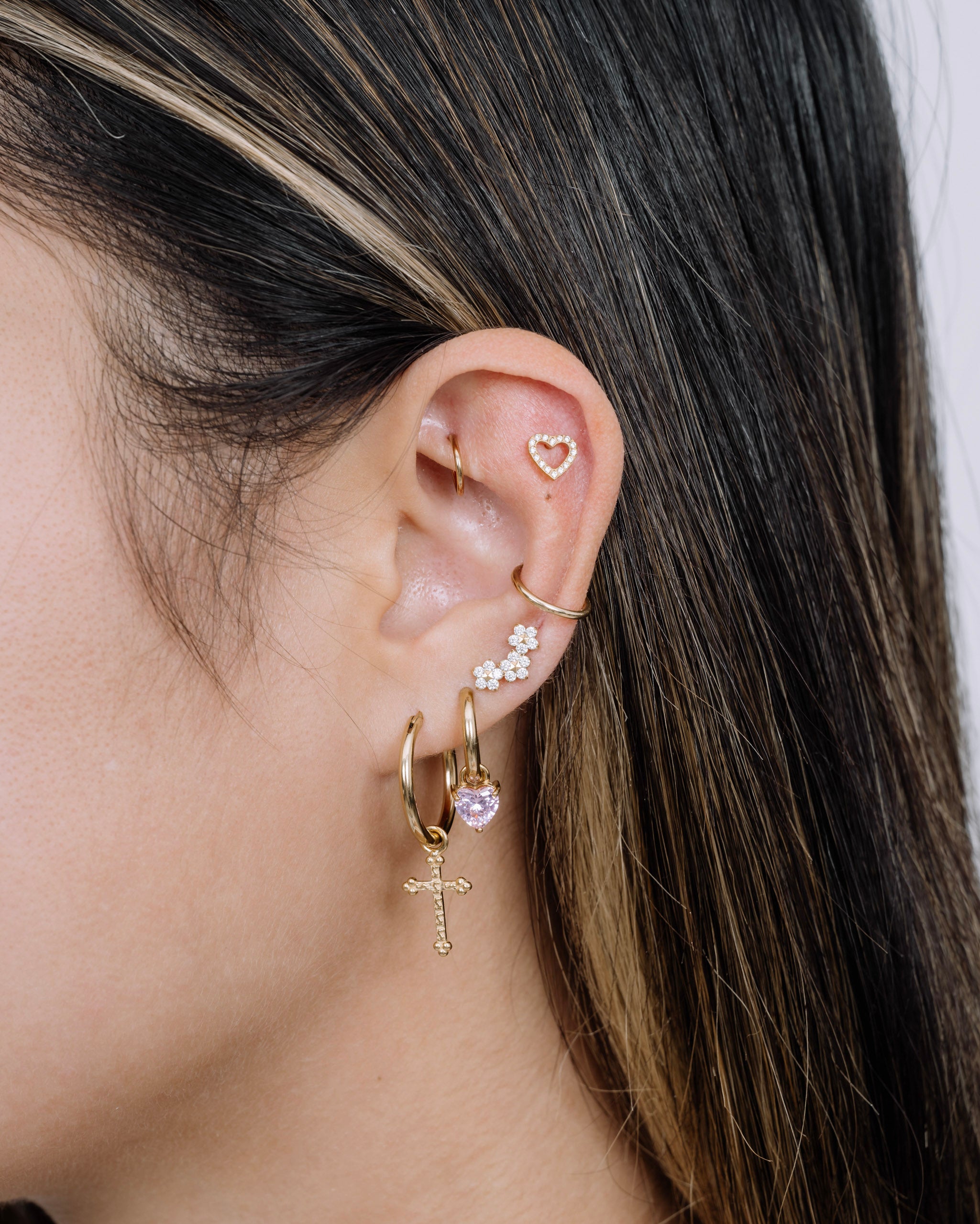 Icy Heart Flatback Stud