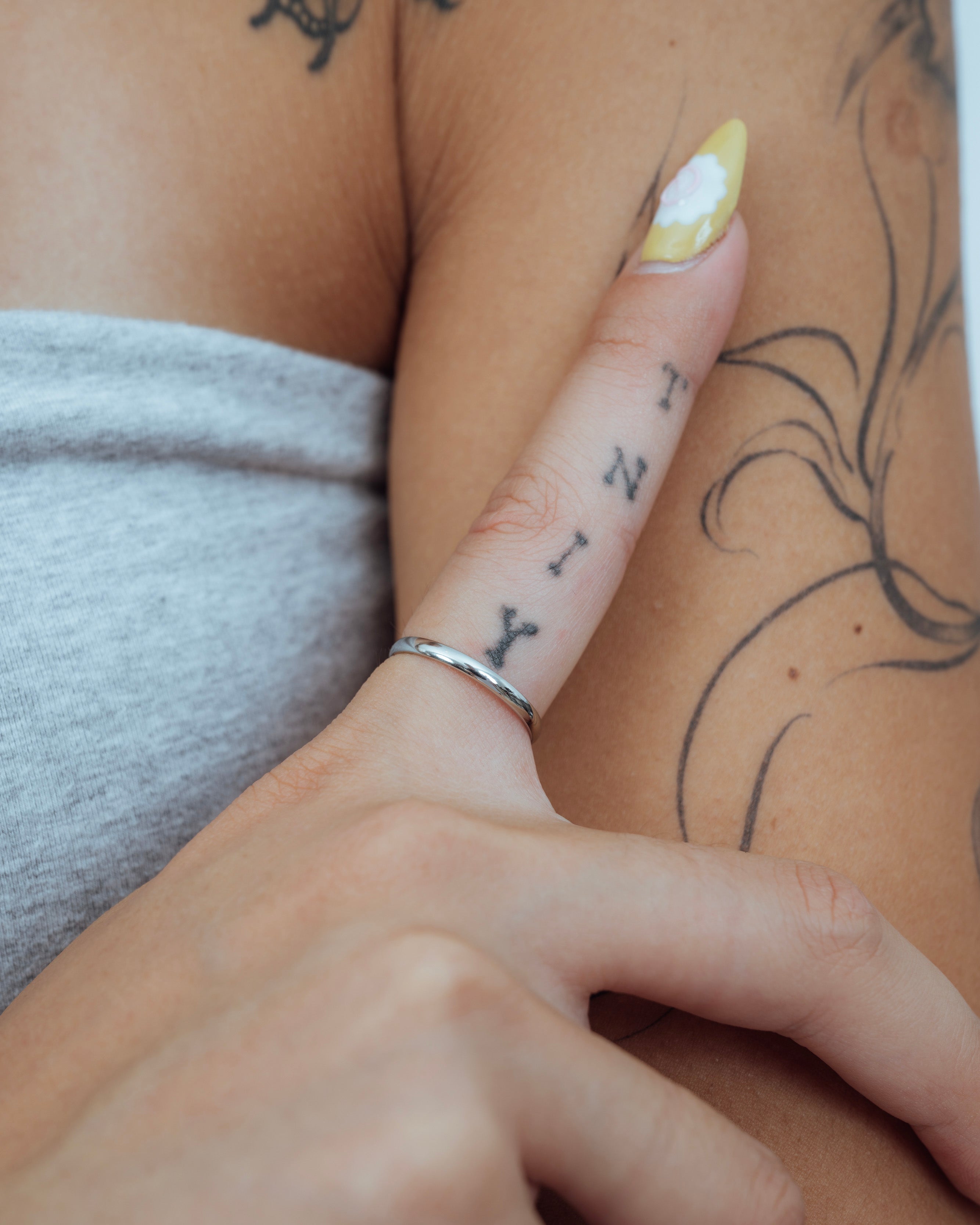 Everyday Classic Thin Ring Band