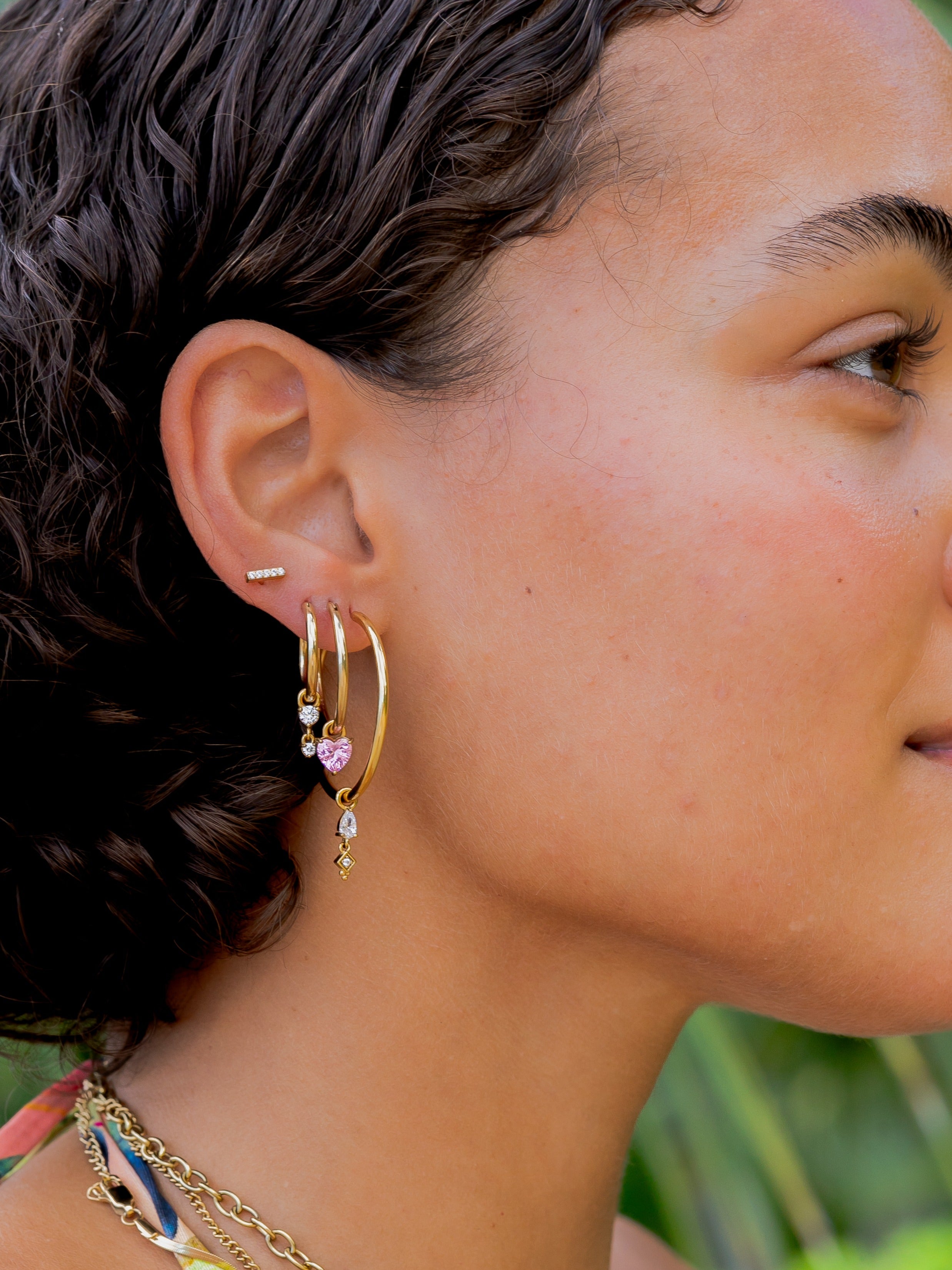 Icy Bar Flatback Stud