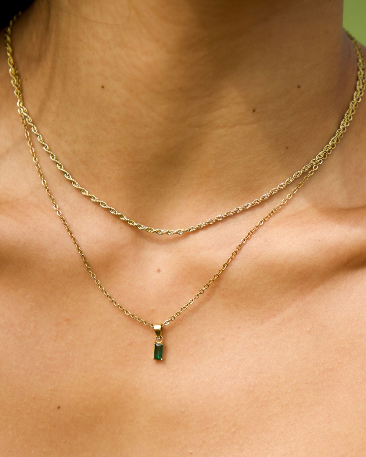 Floating Emerald Necklace Set
