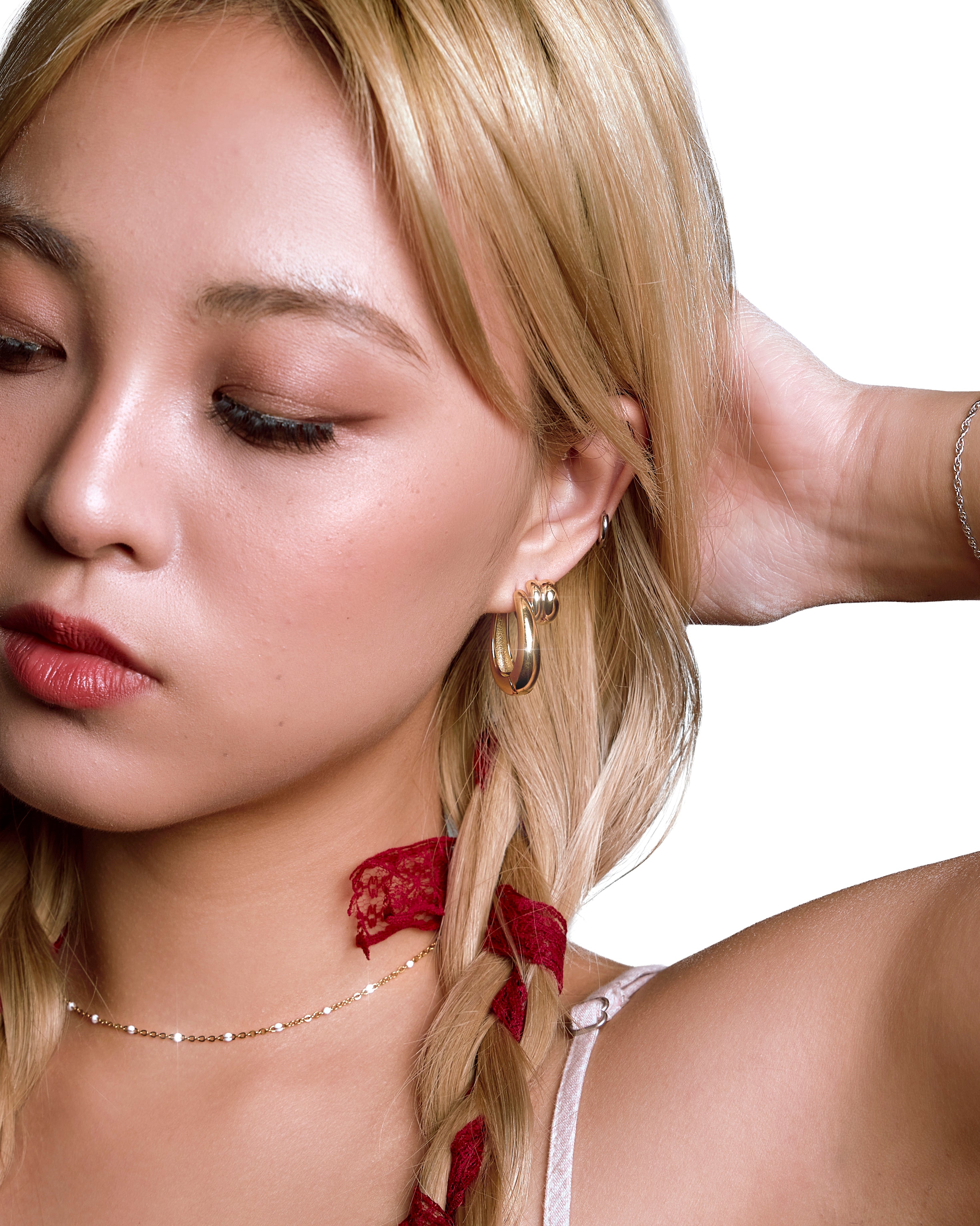 White Beaded Chain Necklace